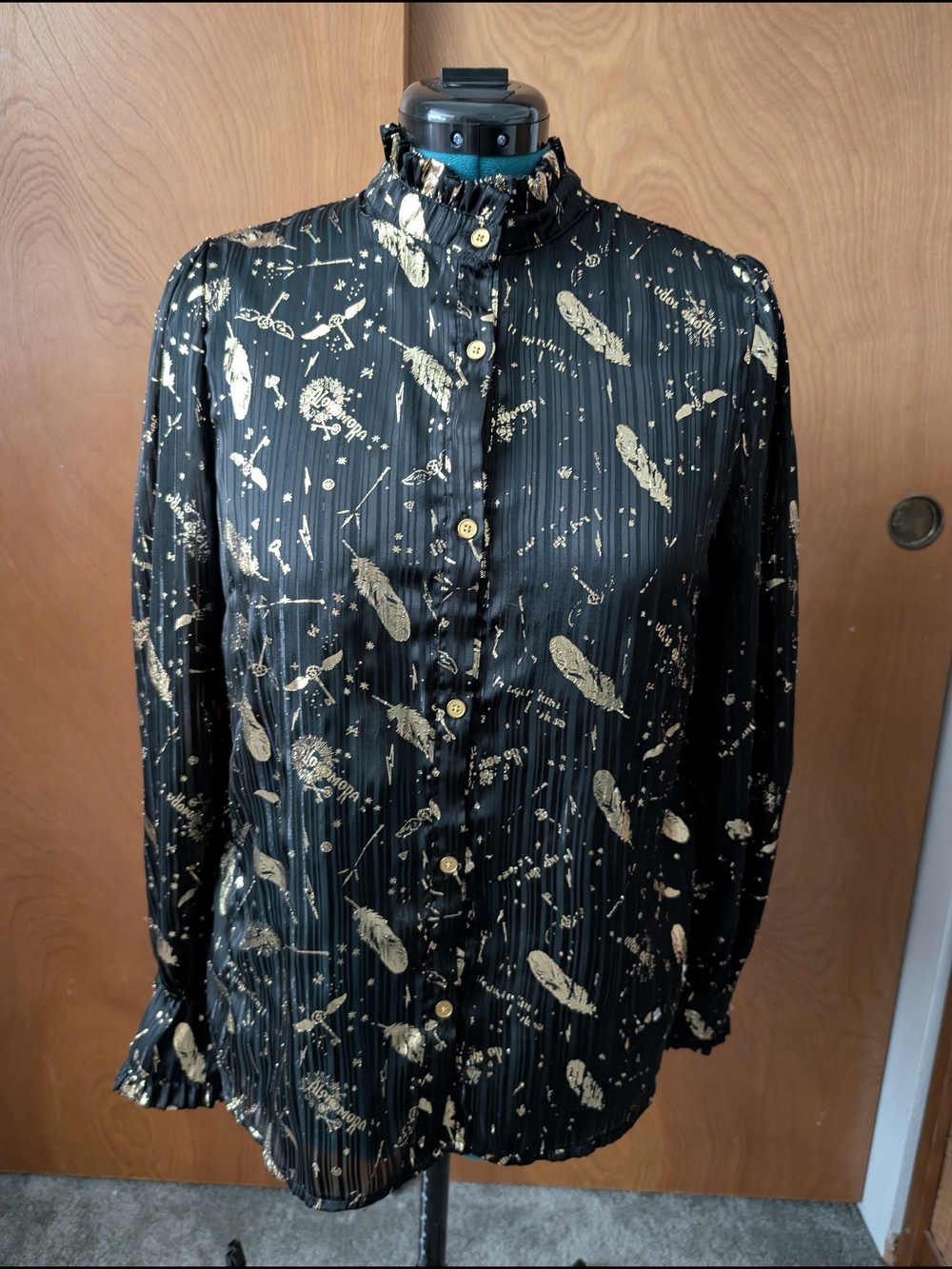 Warner Bros. Harry Potter Black Button-Down Shirt with Gold Feather Print